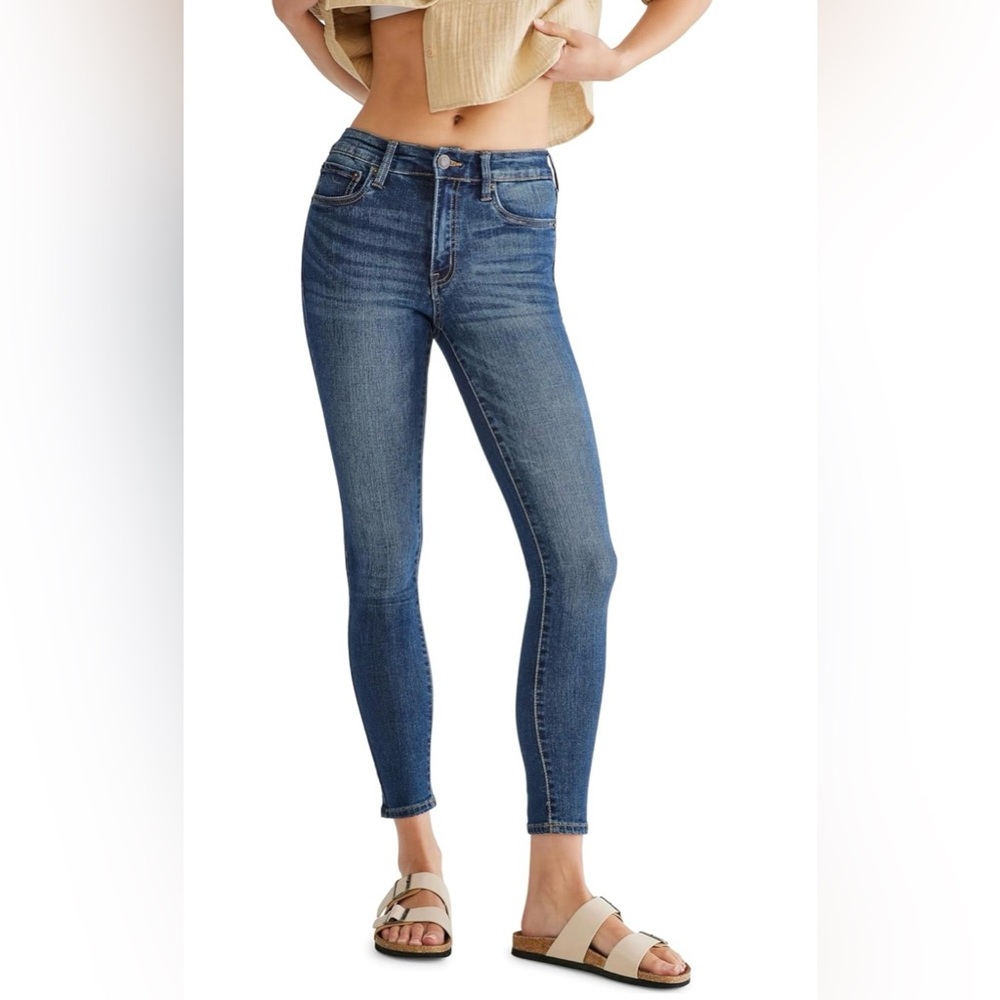 Aeropostale High-Rise Jegging, size 8R, in Dark Wash - EUC!